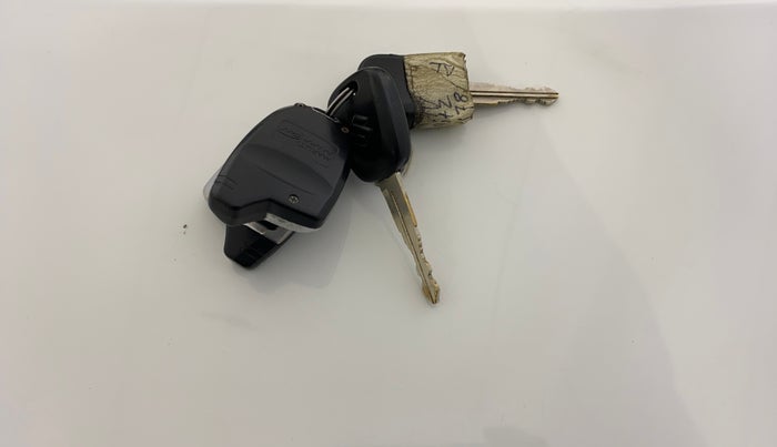 2014 Maruti Ritz VXI, Petrol, Manual, 54,216 km, Key Close Up