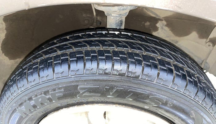 2013 Maruti Wagon R 1.0 LXI, Petrol, Manual, 36,949 km, Right Front Tyre Tread