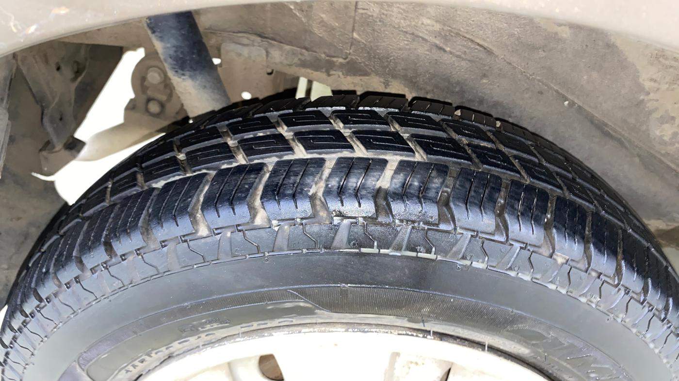 2013 Maruti Wagon R 1.0 LXI, Petrol, Manual, 37,023 km, Right Rear Tyre Tread