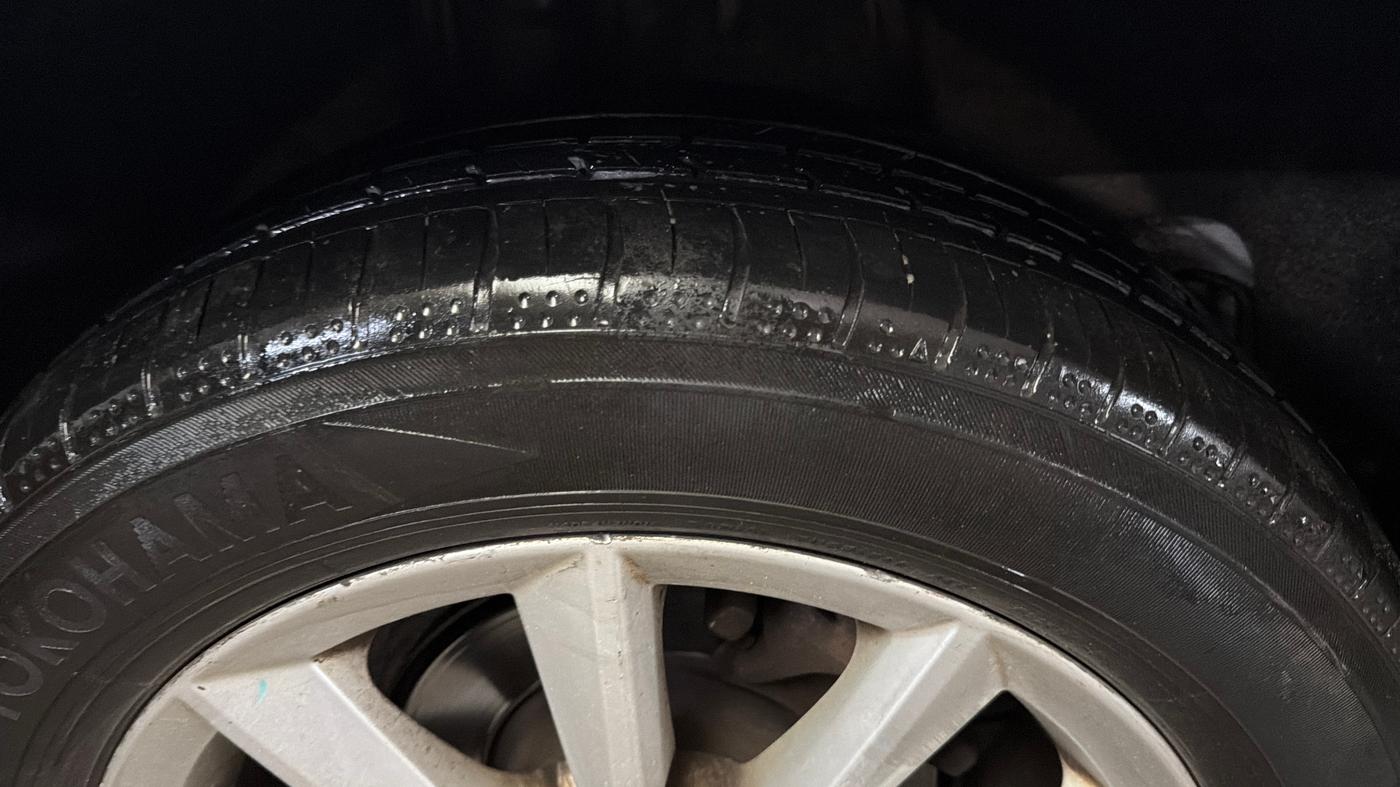 2014 Skoda Octavia AMBITION 1.4 TSI, Petrol, Manual, 58,933 km, Right Rear Tyre Tread