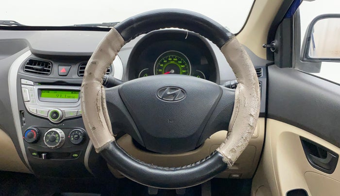 2013 Hyundai Eon MAGNA +, Petrol, Manual, 93,605 km, Steering Wheel Close Up