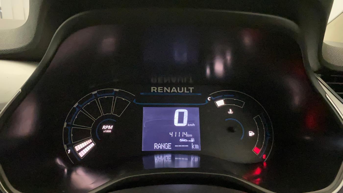 2020 Renault TRIBER RXZ, Petrol, Manual, 41,093 km, Odometer Image