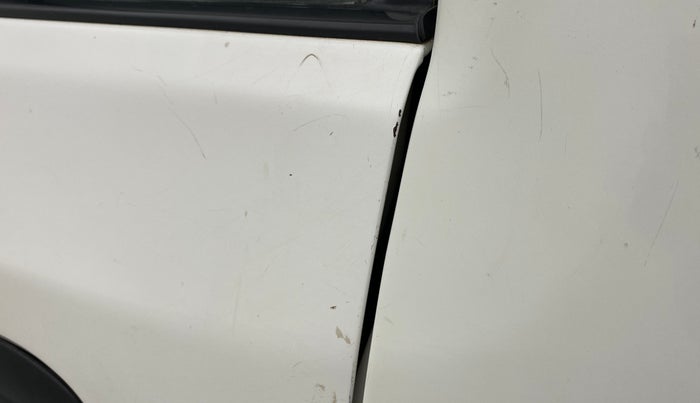 2012 Hyundai Santro Xing GLS, CNG, Manual, 1,09,213 km, Rear left door - Slight discoloration