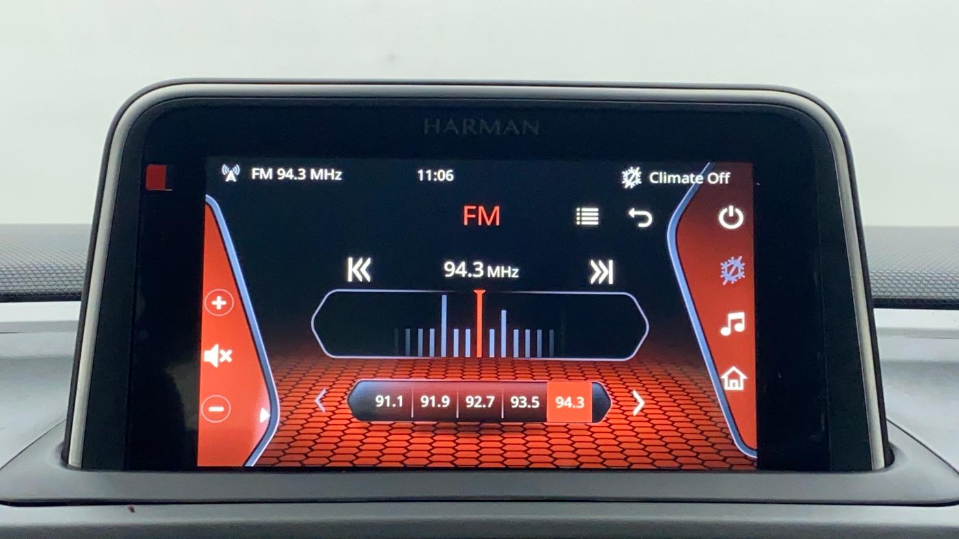 2022 Tata ALTROZ XZ + 1.2 RTN, Petrol, Manual, 2,481 km, Infotainment System