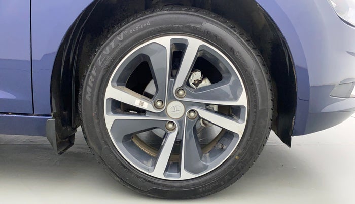 2022 Tata ALTROZ XZ + 1.2 RTN, Petrol, Manual, 2,481 km, Right Front Wheel