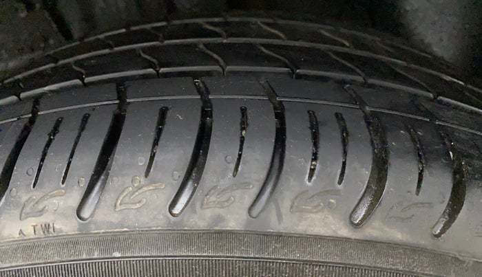 2022 Tata ALTROZ XZ + 1.2 RTN, Petrol, Manual, 2,481 km, Left Rear Tyre Tread