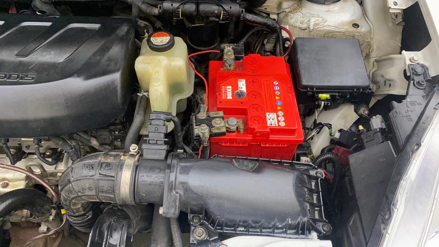 2019 Maruti Swift VDI, Diesel, Manual, 78,902 km, Engine View - Left