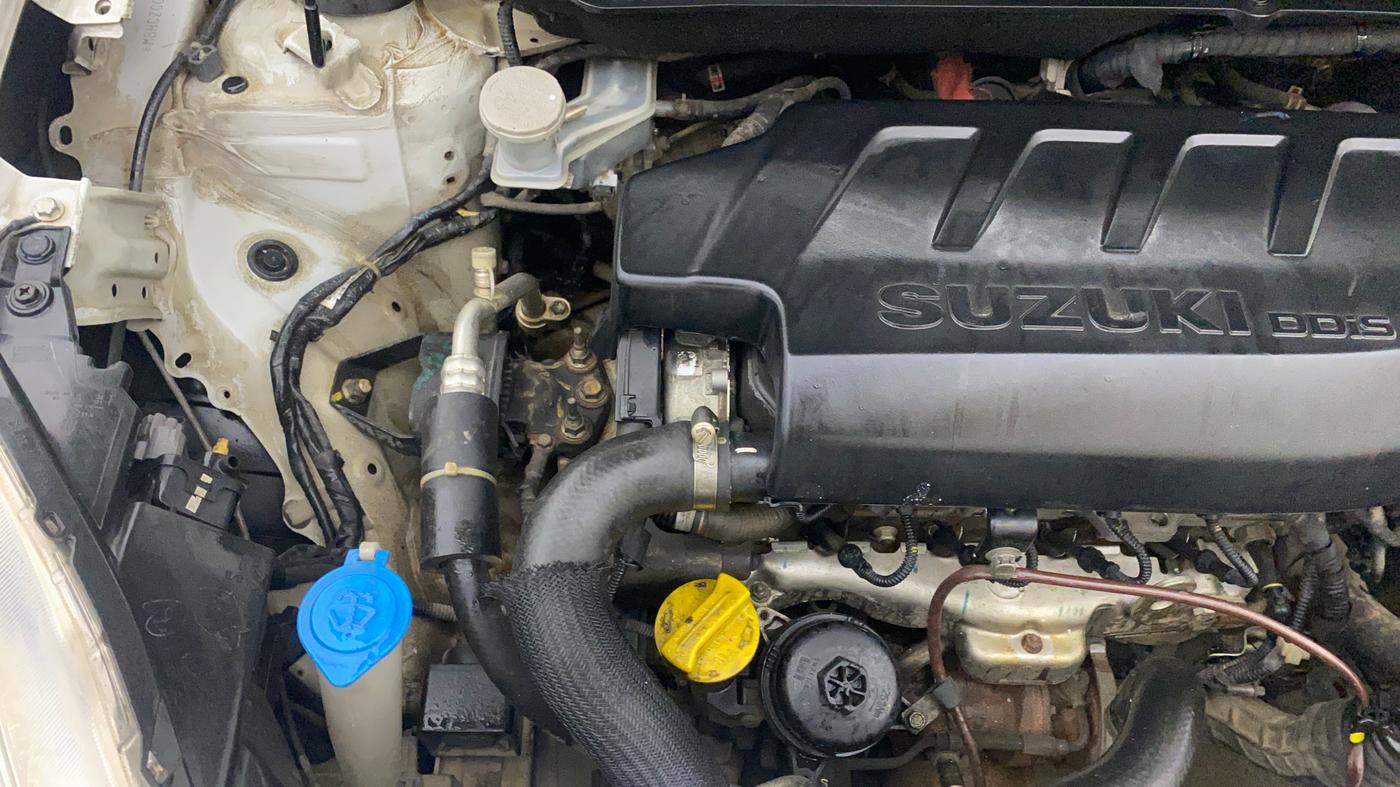 2019 Maruti Swift VDI, Diesel, Manual, 78,902 km, Engine View - Right