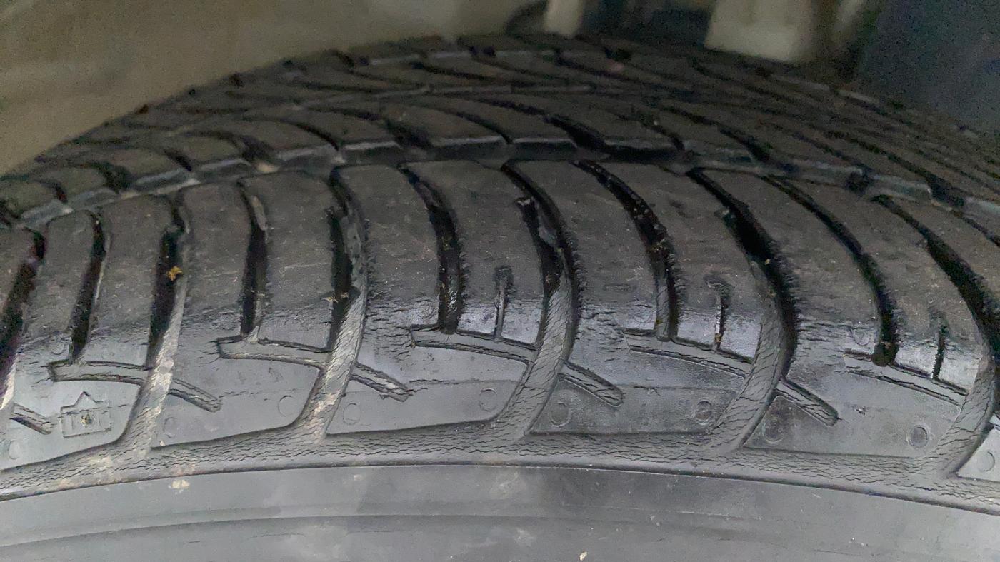 2019 Maruti New Wagon-R ZXI 1.2 old, Petrol, Manual, 25,911 km, Right Front Tyre Tread