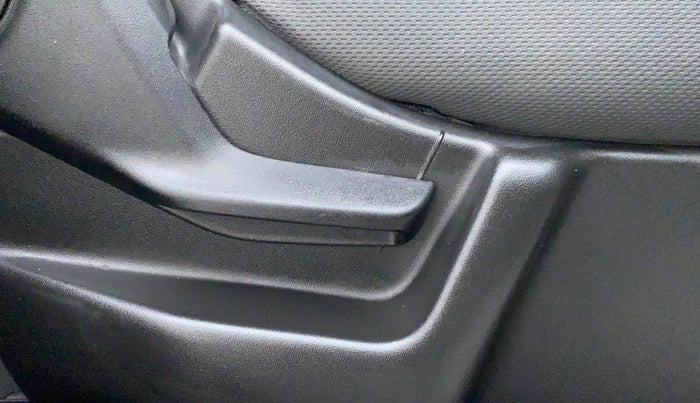 2019 Maruti New Wagon-R ZXI 1.2 old, Petrol, Manual, 25,911 km, Driver Side Adjustment Panel
