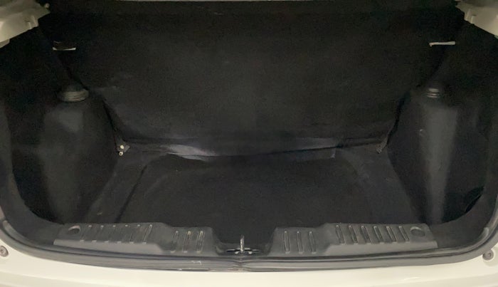 2021 Tata ALTROZ XE PLUS PETROL, Petrol, Manual, 24,791 km, Boot Inside