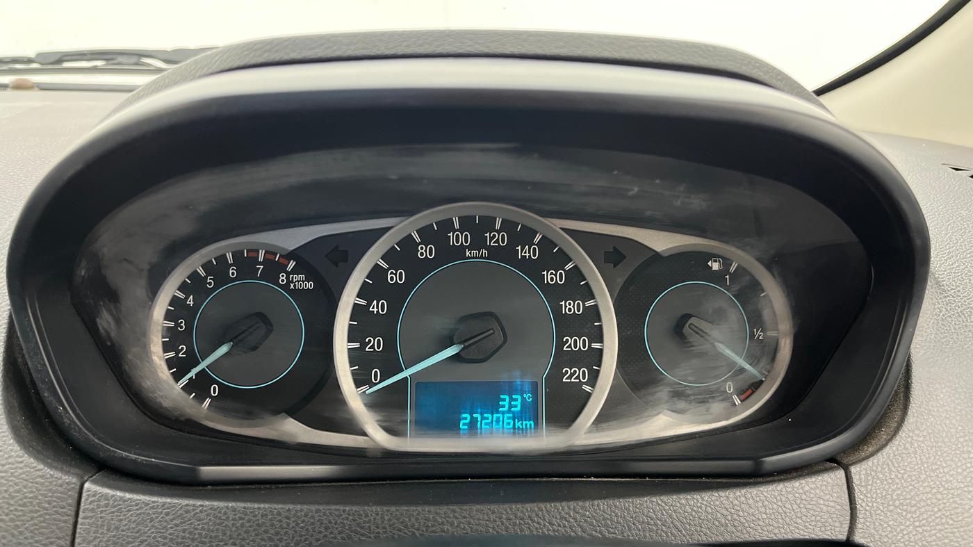 2016 Ford New Figo TITANIUM 1.2 PETROL MT, Petrol, Manual, 27,204 km, Odometer Image