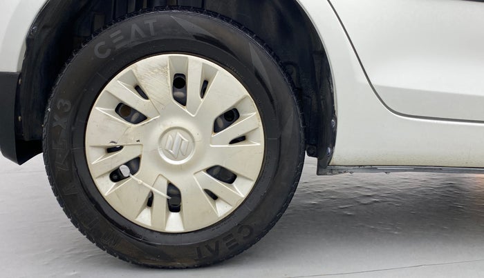 2014 Maruti Swift VDI, Diesel, Manual, 1,61,458 km, Right Rear Wheel