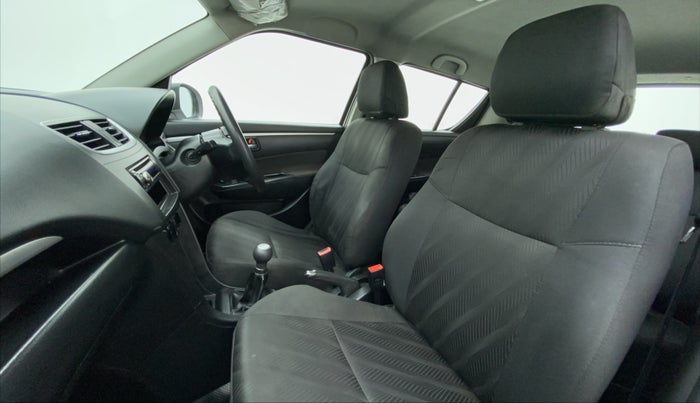 2014 Maruti Swift VDI, Diesel, Manual, 1,61,458 km, Right Side Front Door Cabin