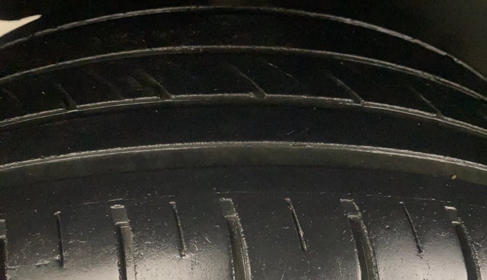 2018 Ford Ecosport TITANIUM 1.5L PETROL, Petrol, Manual, 65,848 km, Right Rear Tyre Tread