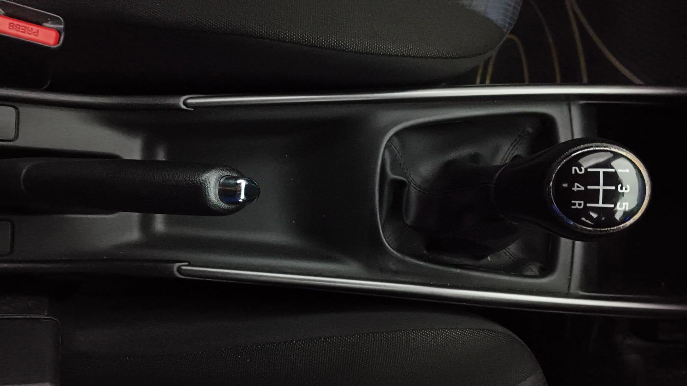 2020 Maruti Baleno DELTA PETROL 1.2, Petrol, Manual, 86,390 km, Gear Lever