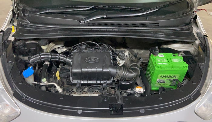 2013 Hyundai i10 MAGNA 1.1, Petrol, Manual, 83,202 km, Engine View