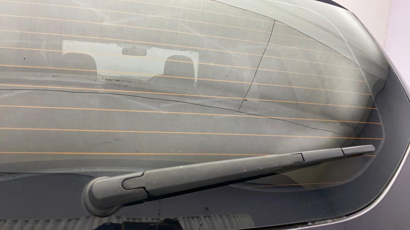 2019 Renault Duster 110 PS RXZ DIESEL, Diesel, Manual, 1,15,893 km, Rear Wiper