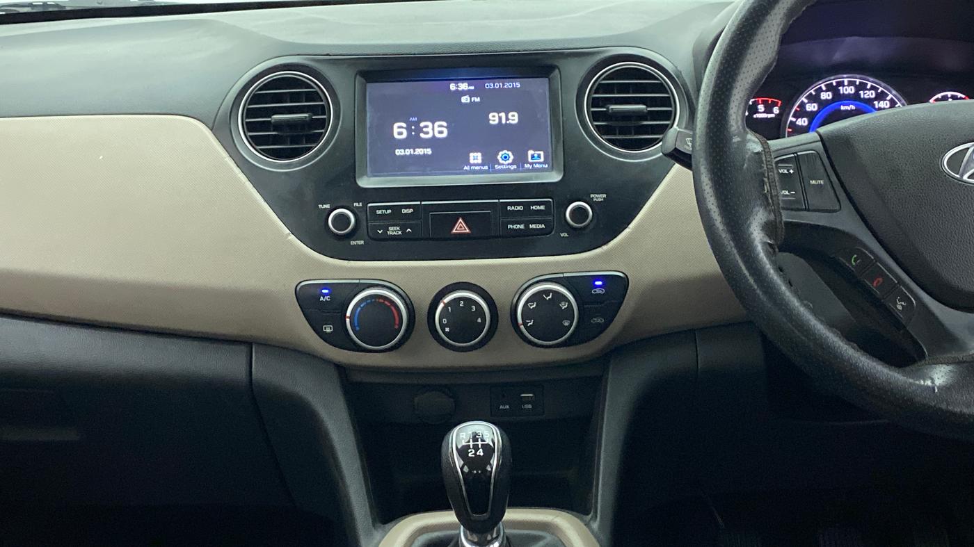 2017 Hyundai Grand i10 SPORTZ (O) 1.2 U2 CRDI, Diesel, Manual, 1,11,160 km, Air Conditioner
