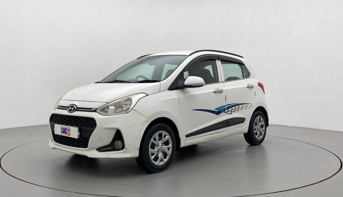 2017 Hyundai Grand i10 SPORTZ (O) 1.2 U2 CRDI, Diesel, Manual, 1,11,160 km, Left Front Diagonal