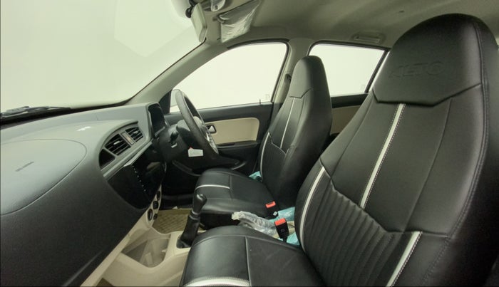 2022 Maruti Alto LXI OPT CNG, CNG, Manual, 16,282 km, Right Side Front Door Cabin