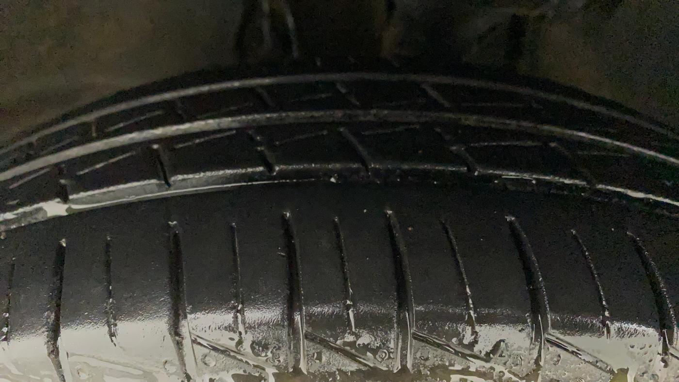 2022 Maruti Alto LXI OPT CNG, CNG, Manual, 16,282 km, Left Front Tyre Tread