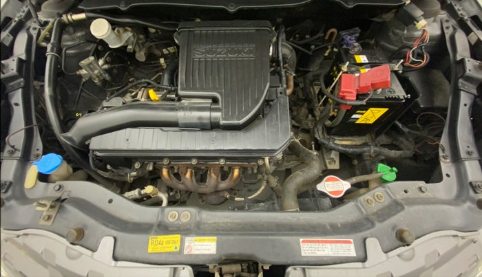 2015 Maruti Swift LXI (O), Petrol, Manual, 92,962 km, Open Bonet