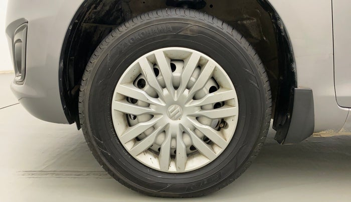 2015 Maruti Swift LXI (O), Petrol, Manual, 92,962 km, Left Front Wheel