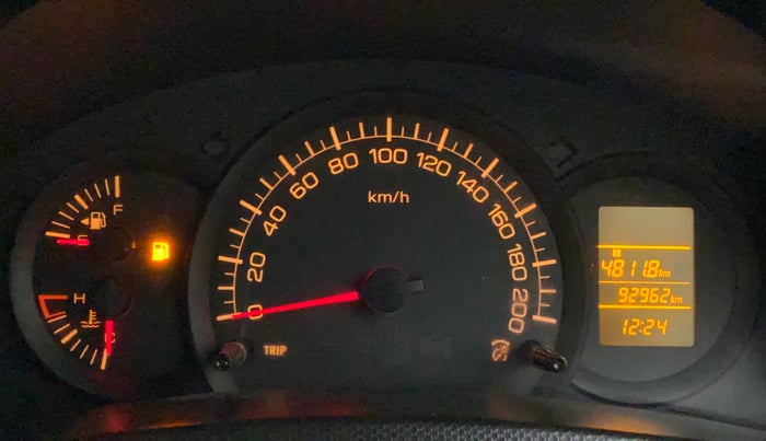 2015 Maruti Swift LXI (O), Petrol, Manual, 92,962 km, Odometer Image