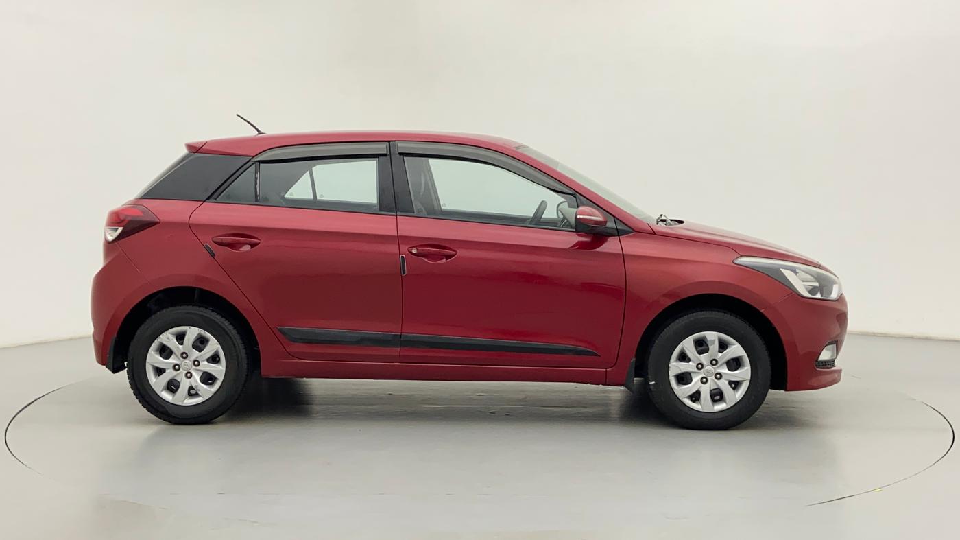 2014 Hyundai Elite i20 SPORTZ 1.4, Diesel, Manual, 82,162 km, Right Side View