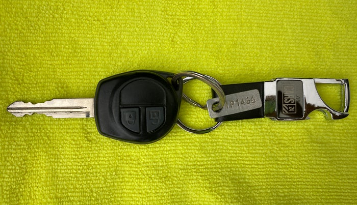 2020 Maruti Alto VXI, Petrol, Manual, 10,580 km, Key Close Up
