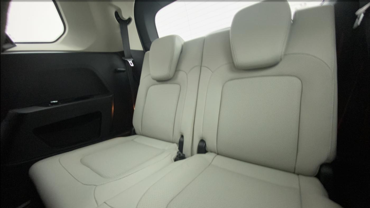 2022 Tata Safari XZA+  KRYOTEC, Diesel, Automatic, 6,906 km, Third Seat Row ( optional )