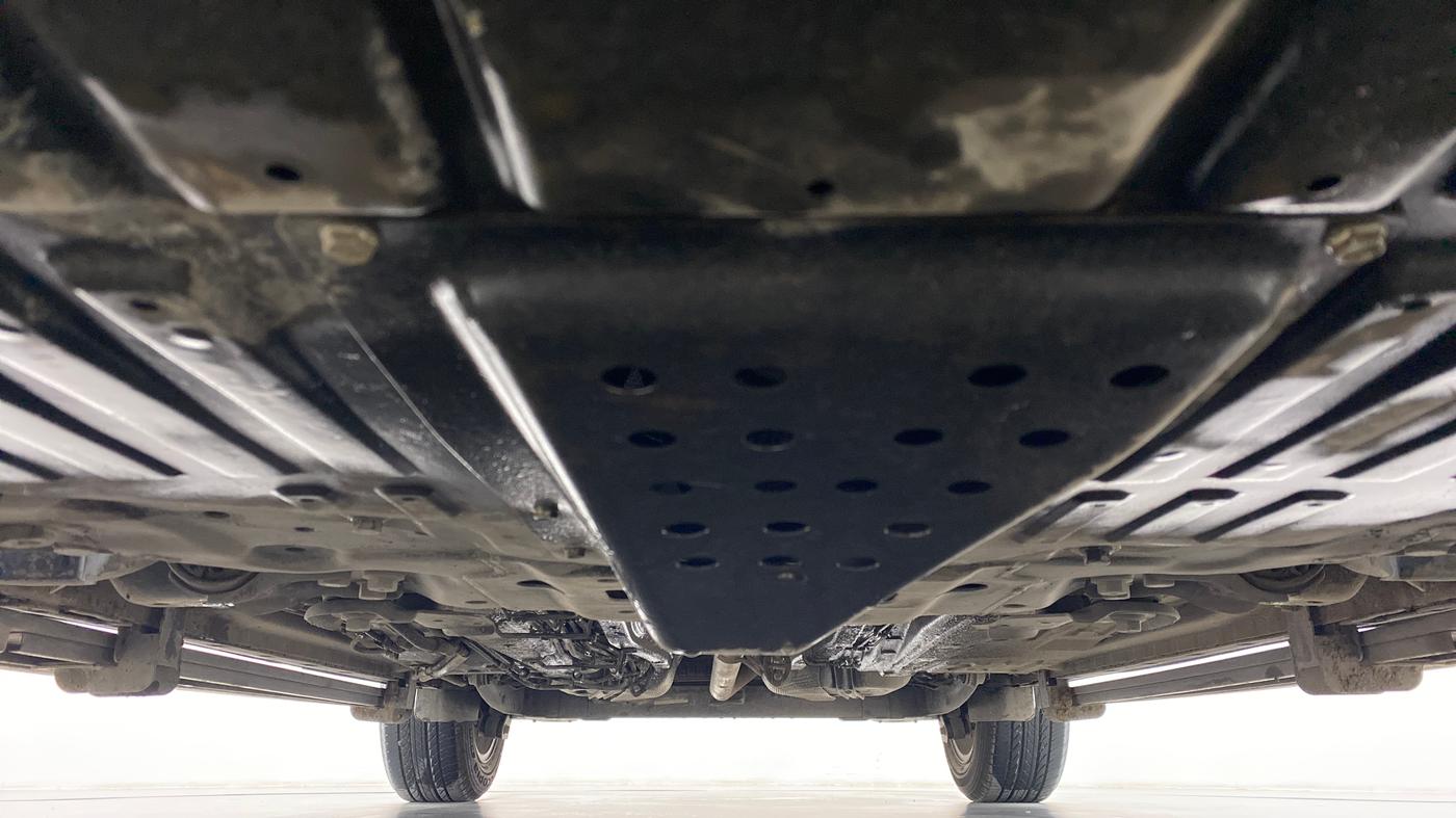 2022 Tata Safari XZA+  KRYOTEC, Diesel, Automatic, 6,906 km, Front Underbody