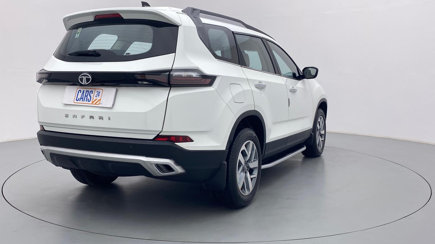 2022 Tata Safari XZA+  KRYOTEC, Diesel, Automatic, 6,906 km, Right Back Diagonal