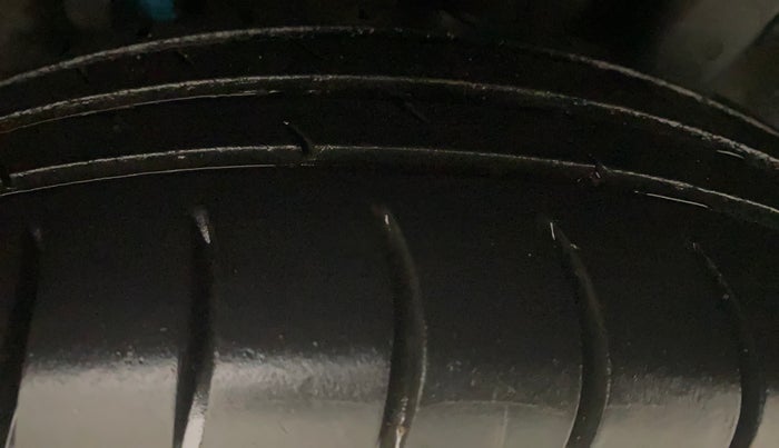 2022 Hyundai GRAND I10 NIOS SPORTZ AMT 1.2 KAPPA VTVT, Petrol, Automatic, 68,798 km, Left Rear Tyre Tread