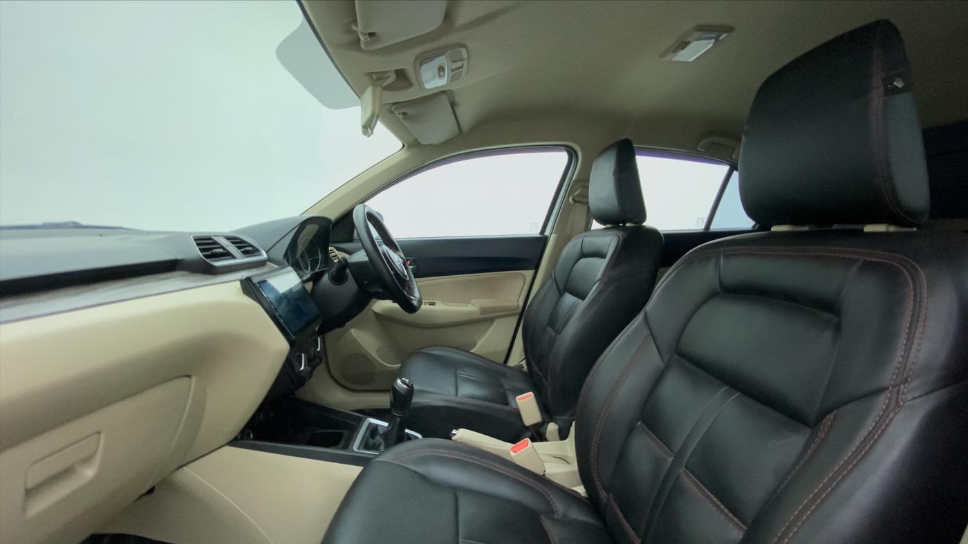 2021 Maruti Dzire VXI, Petrol, Manual, 25,034 km, Right Side Front Door Cabin