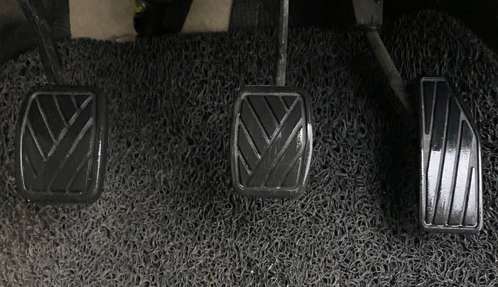 2021 Maruti Dzire VXI, Petrol, Manual, 25,034 km, Pedals