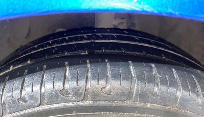 2019 Hyundai Grand i10 ERA 1.2 KAPPA VTVT, Petrol, Manual, 26,935 km, Left Front Tyre Tread