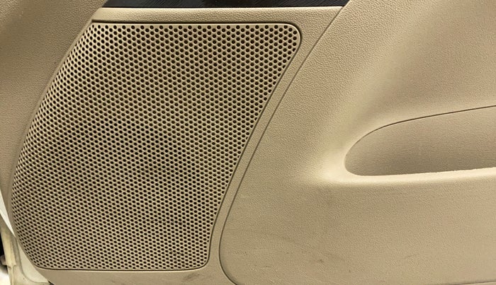 2015 Hyundai i10 SPORTZ 1.1, Petrol, Manual, 28,024 km, Speaker