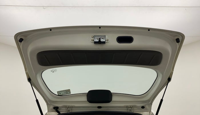 2015 Hyundai i10 SPORTZ 1.1, Petrol, Manual, 28,024 km, Boot Door Open