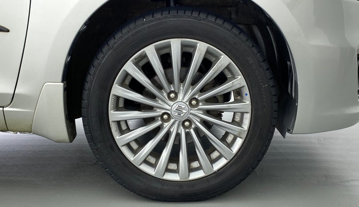 2017 Maruti Ciaz ALPHA 1.3 DDIS SHVS, Diesel, Manual, 74,770 km, Right Front Wheel