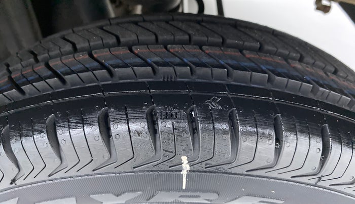 2019 Maruti Alto 800 LXI, Petrol, Manual, 43,518 km, Left Rear Tyre Tread