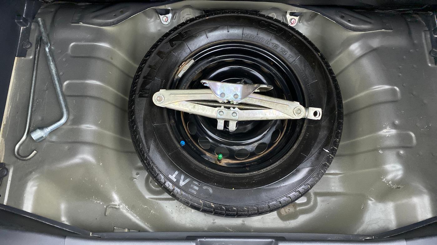 2019 Maruti Alto 800 LXI, Petrol, Manual, 43,518 km, Spare Tyre