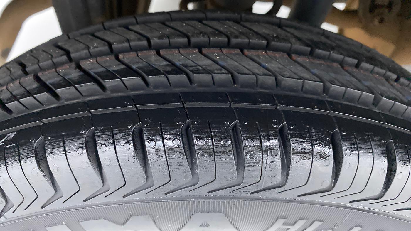 2019 Maruti Alto 800 LXI, Petrol, Manual, 43,518 km, Right Rear Tyre Tread
