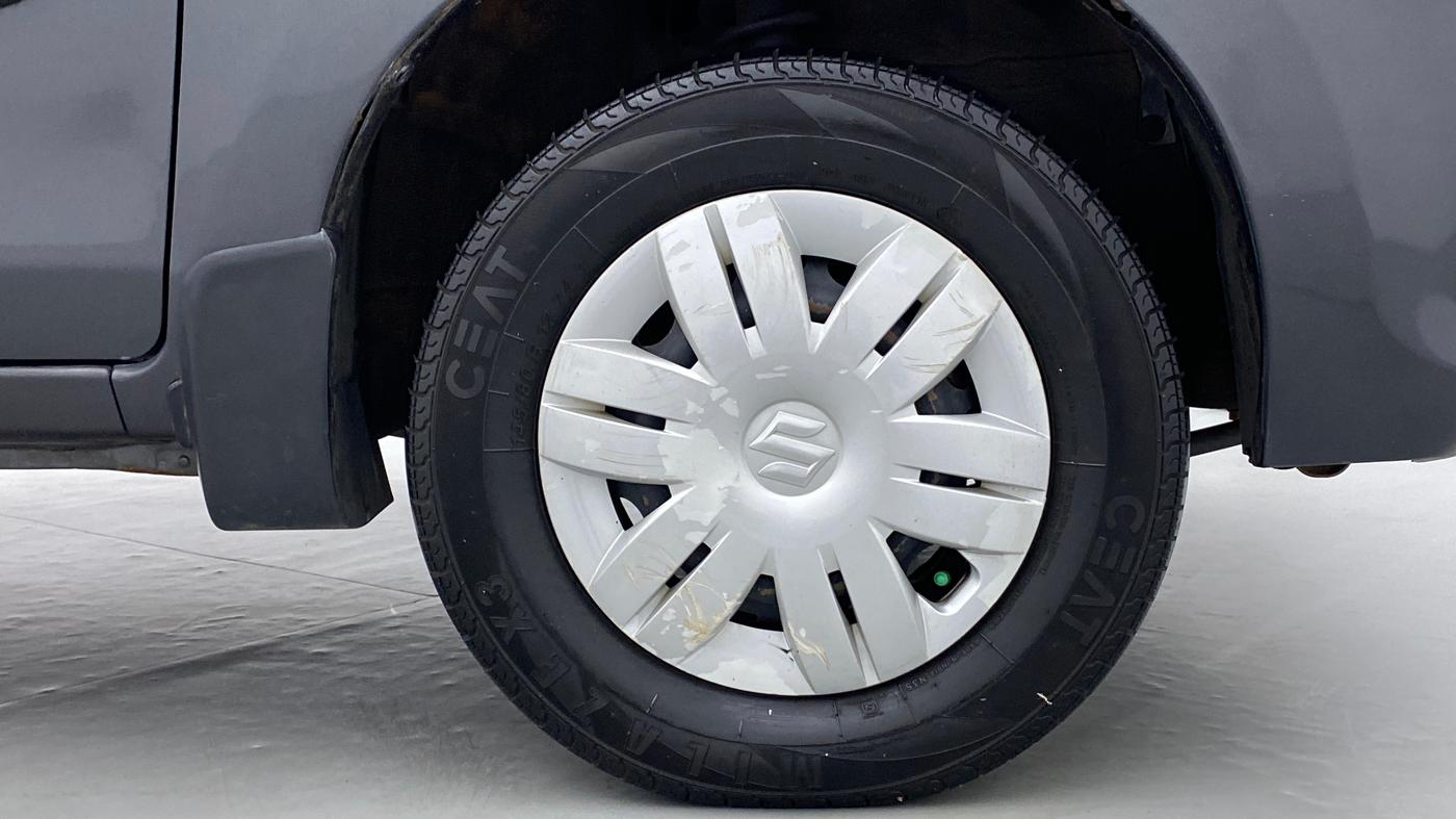 2019 Maruti Alto 800 LXI, Petrol, Manual, 43,518 km, Right Front Wheel
