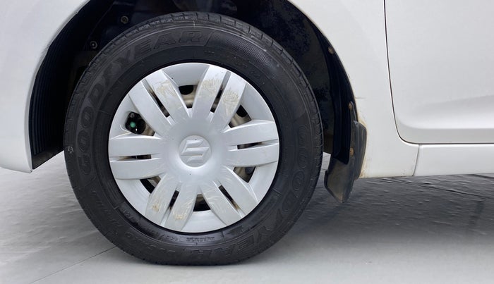 2014 Hyundai Eon ERA PLUS, Petrol, Manual, 46,403 km, Left Front Wheel