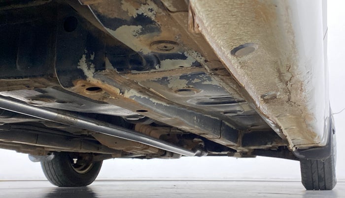 2014 Hyundai Eon ERA PLUS, Petrol, Manual, 46,403 km, Right Side Underbody