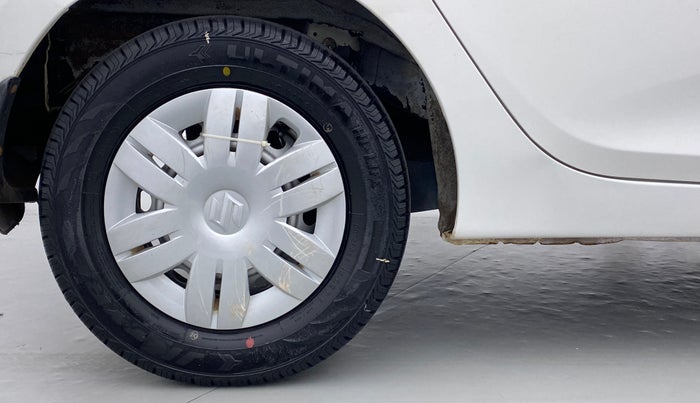 2014 Hyundai Eon ERA PLUS, Petrol, Manual, 46,403 km, Right Rear Wheel
