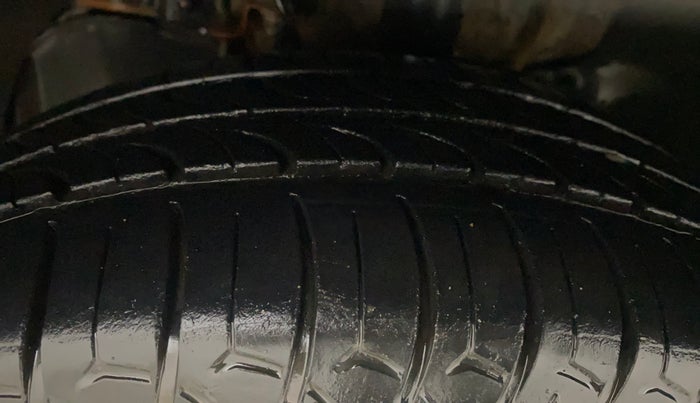 2018 Tata TIAGO NRG PETROL, Petrol, Manual, 49,200 km, Left Front Tyre Tread