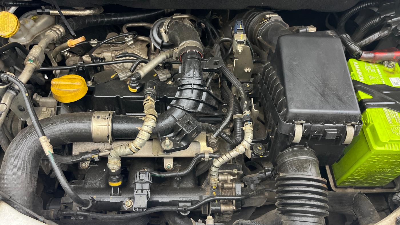 2021 Nissan MAGNITE XV PREMIUM TURBO (O), Petrol, Manual, 51,888 km, Engine View